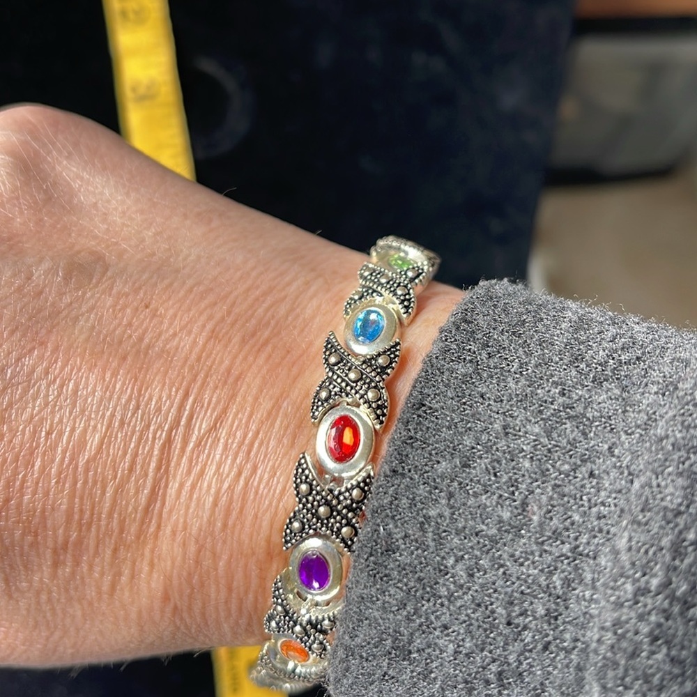 XXX’s & OOO’s Gem Bracelet